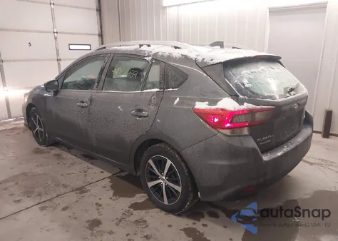 2021 Subaru Impreza Premium 5-Door из США, поврежденный, VIN 4S3GTAV61M3706309